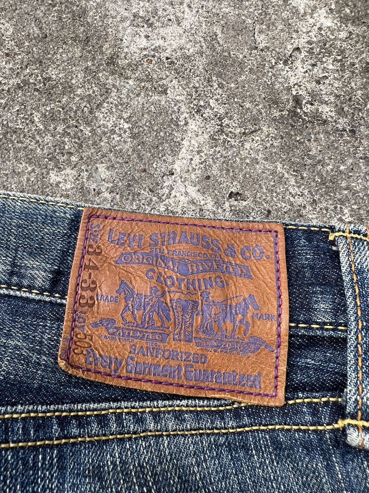 Levi's 💥Baggy💥Vintage Levi’s 503 Distressed Mud Wash Jean Size US 35 - 22 Thumbnail