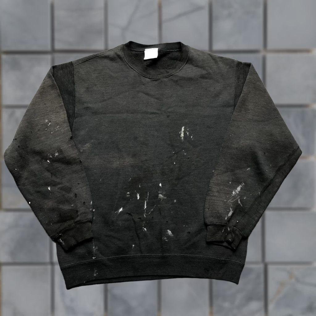 Vintage Vintage Sweatshirt Mens Large Black Crewneck Fleece Pullover Distressed Paint Size US L / EU 52-54 / 3 - 1 Thumbnail