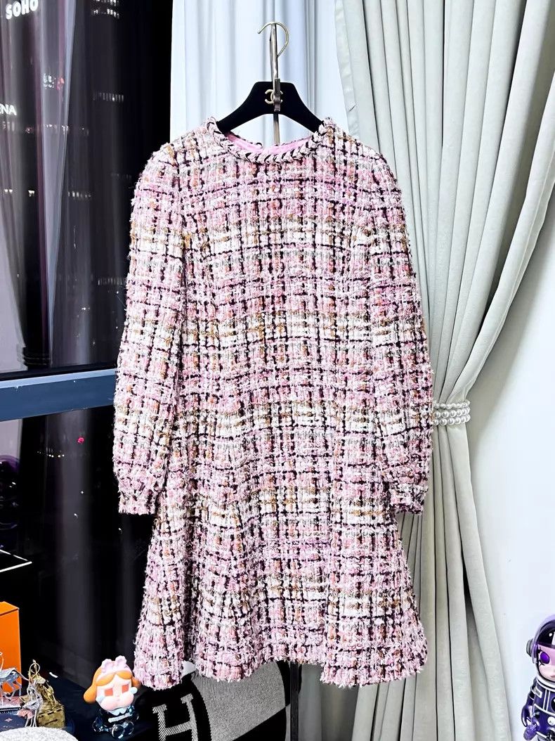 Chanel Chanel Pink and gray mixed color tweed long-sleeved puff s Size S / US 4 / IT 40 - 1 Thumbnail