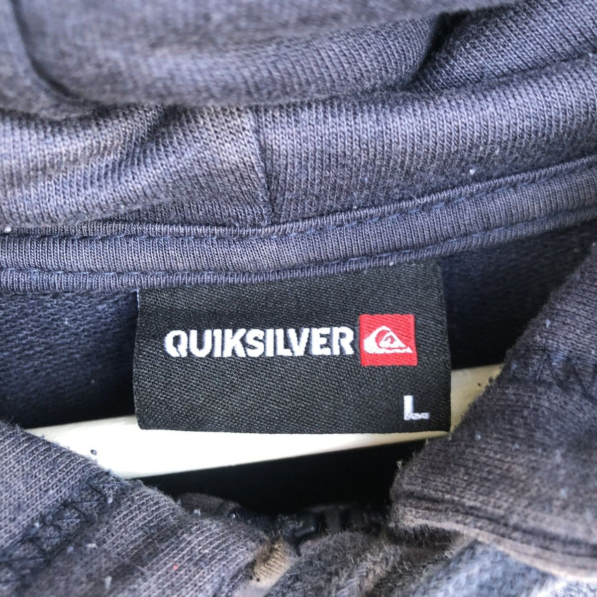 Quiksilver Vintage Quiksilver Zip-up Pullover Hoodie Sweatshirt Size US M / EU 48-50 / 2 - 5 Thumbnail