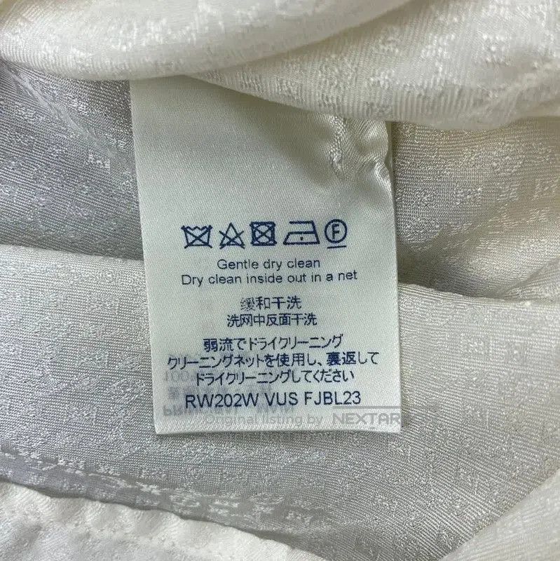 Louis Vuitton Louis Vuitton White Silk Blouse for Women . Size S / US 4 / IT 40 - 5 Thumbnail