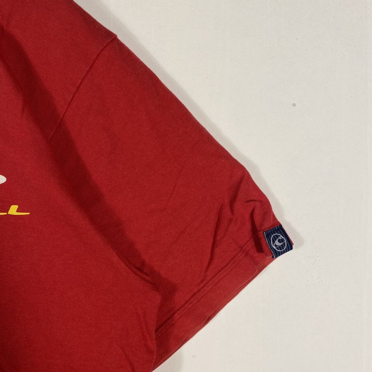 Vintage Vintage 90's O'NEILL Wetsuits Boardshorts Logo Tee Shirt Size US M / EU 48-50 / 2 - 5 Thumbnail