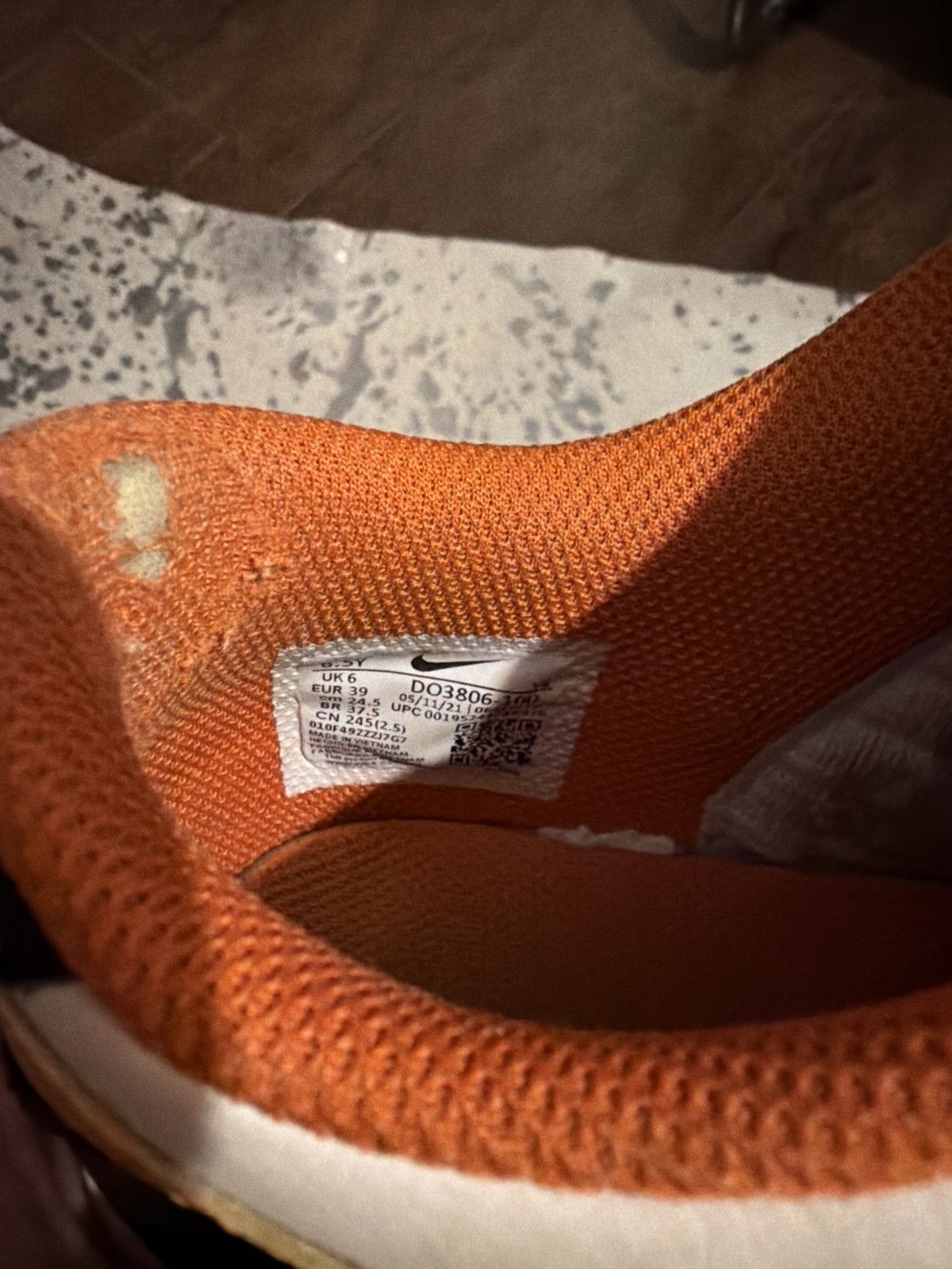 Nike Halloween dunks size 6.5Y Size US 6.5 / EU 39-40 - 6 Thumbnail