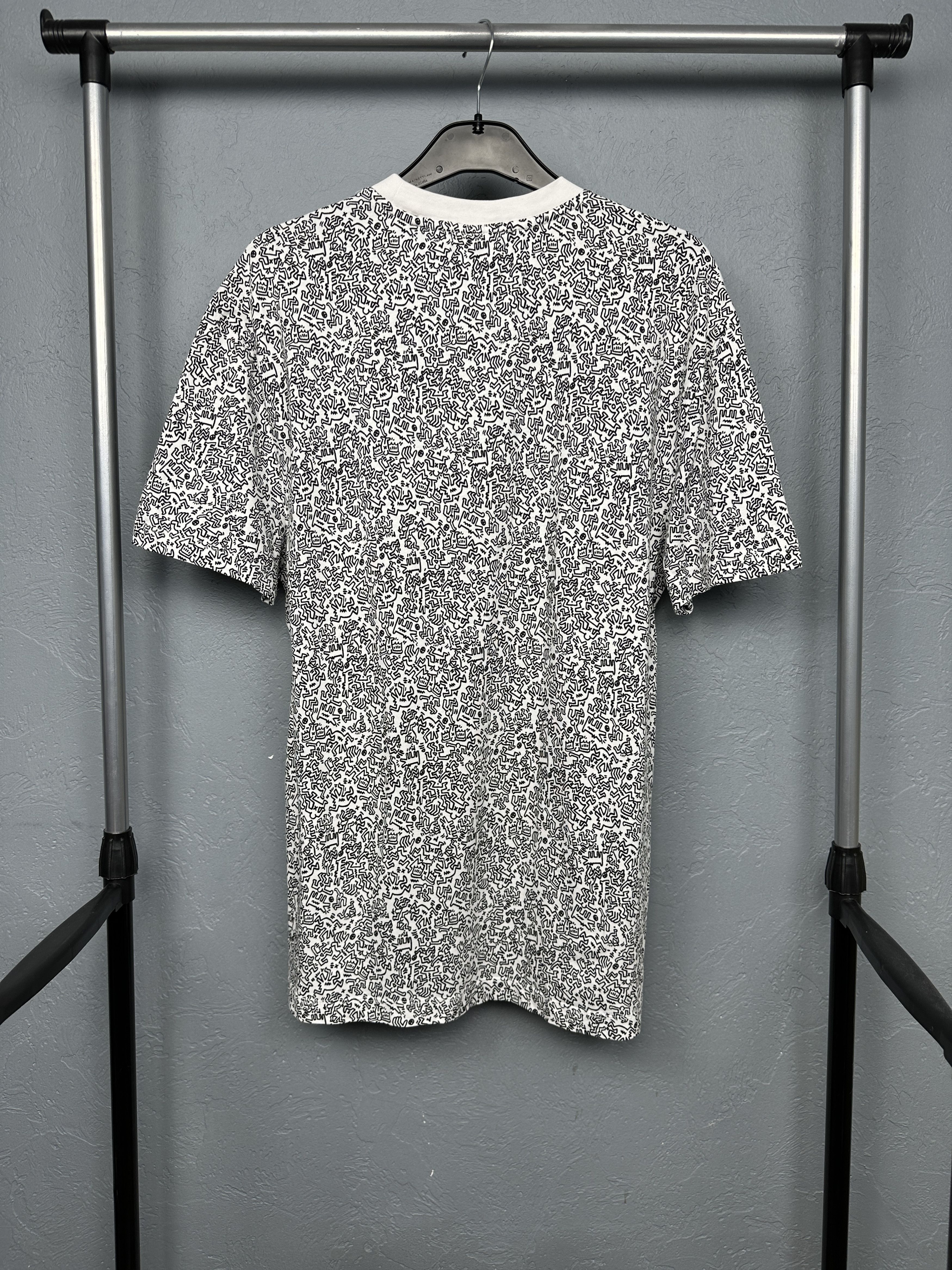 Keith Haring Keith Haring Heart Logo Mens Overprint T-Shirt Size US M / EU 48-50 / 2 - 6 Thumbnail
