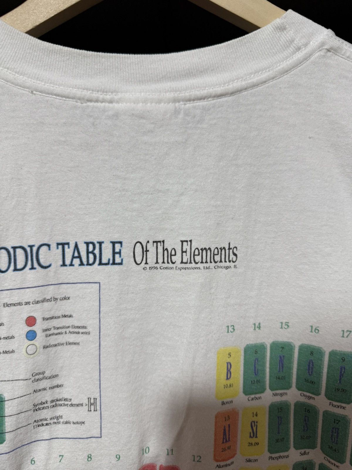 Vintage Vintage 90s PERIODIC TABLE OF ELEMENTS T-Shirt Y2K Hype Size US L / EU 52-54 / 3 - 6 Thumbnail