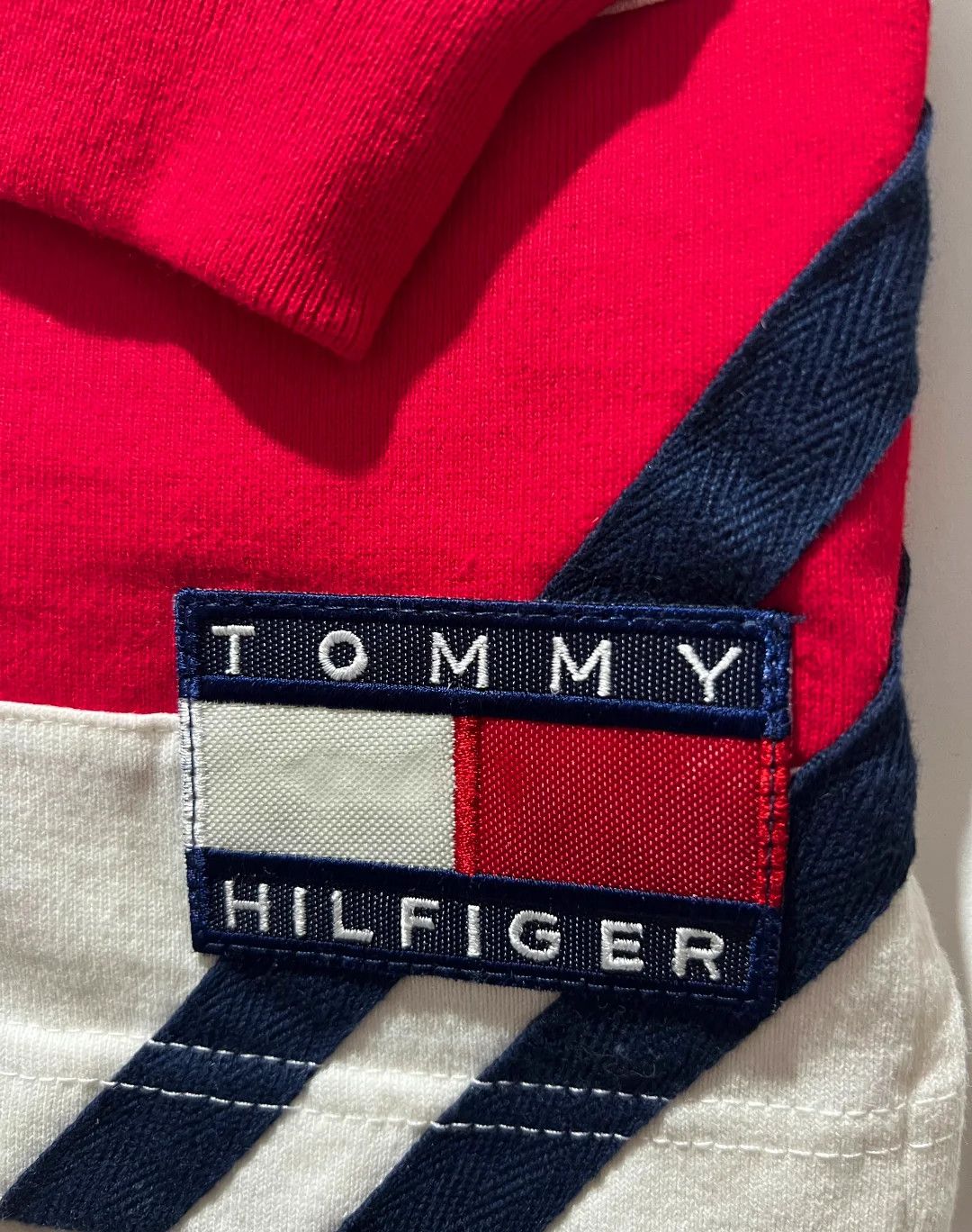 Tommy Hilfiger Vintage RARE 1996 Tommy Hilfiger Athletics Prodigy Polo Size US XL / EU 56 / 4 - 4 Thumbnail