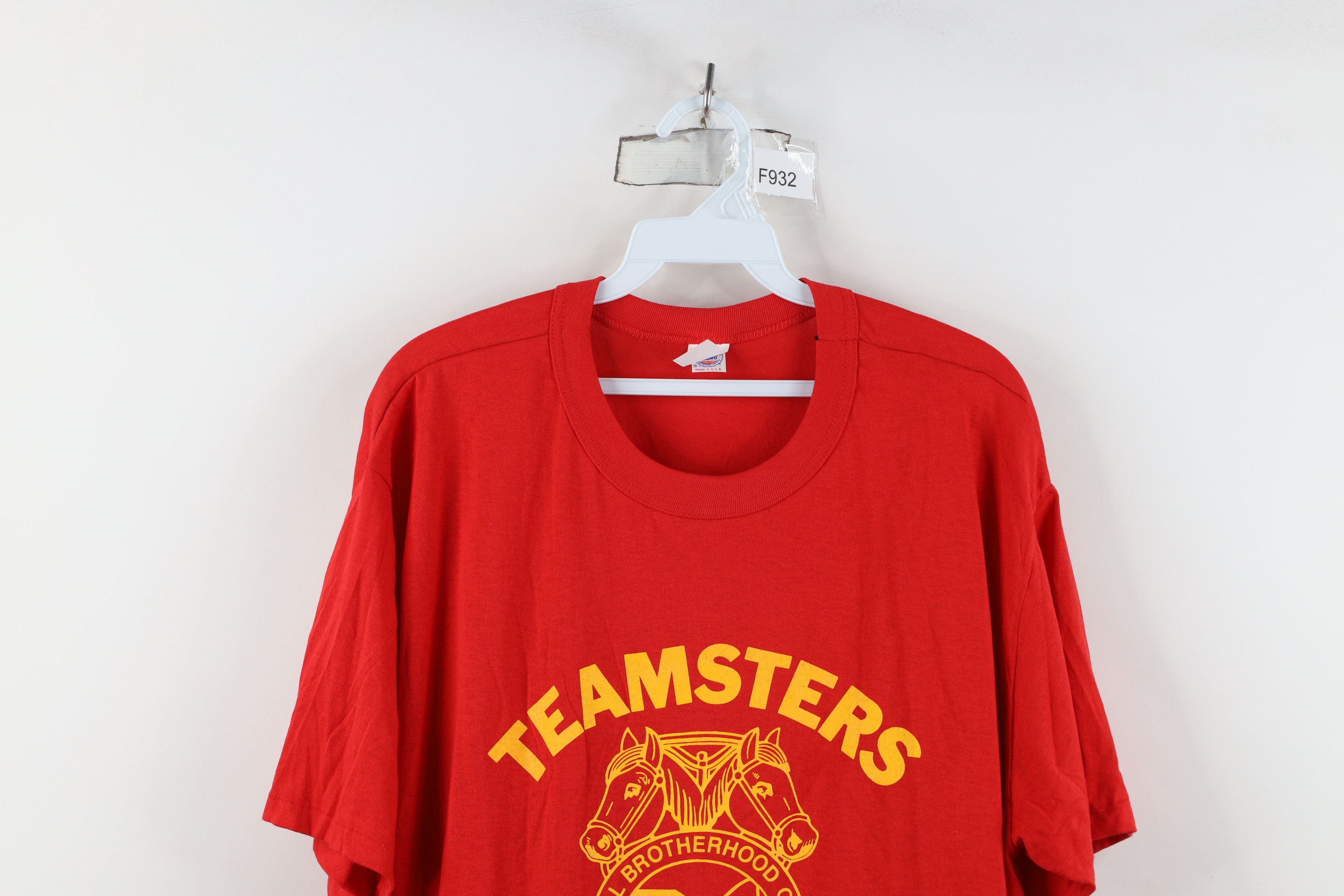 Vintage Vintage 70s Union Local 20 Short Sleeve T-Shirt USA Size US XXL / EU 58 / 5 - 2 Thumbnail