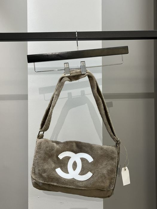 Chanel Chanel VIP Precision Crossbody Bag Grailed