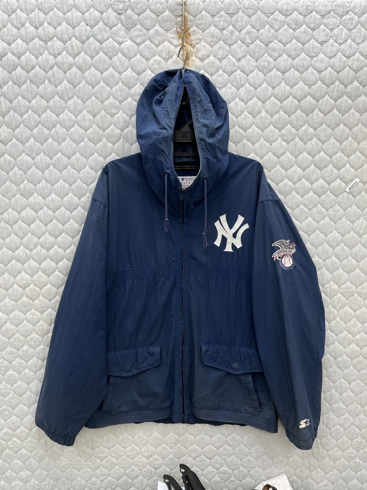 MLB × New York Yankees × Starter 🔥🔥🔥STEALS STARTER MLB NEW YORK YANKEES HOODIE LIGHT JACKET Size US L / EU 52-54 / 3 - 1 Thumbnail