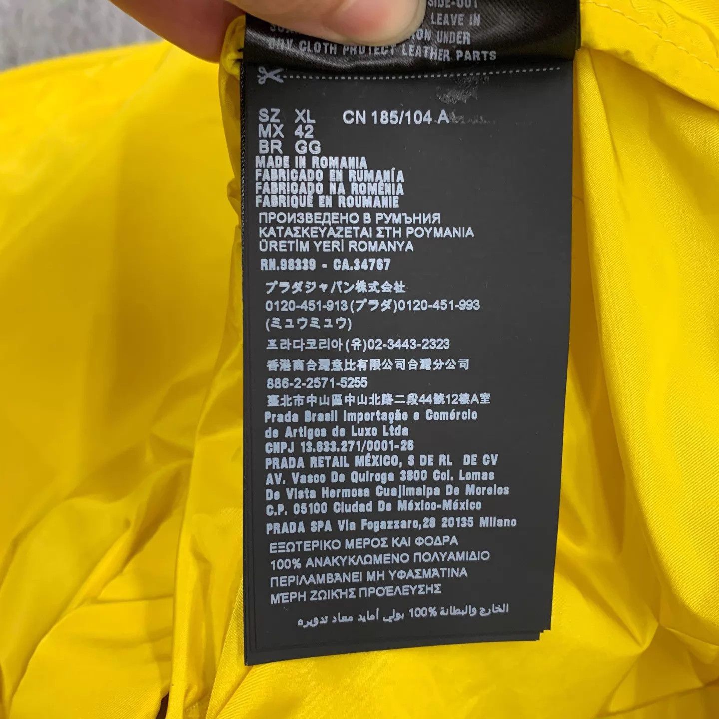 Prada Prada Yellow Triangle Logo Nylon Jacket XL 98 New Size US XL / EU 56 / 4 - 7 Thumbnail