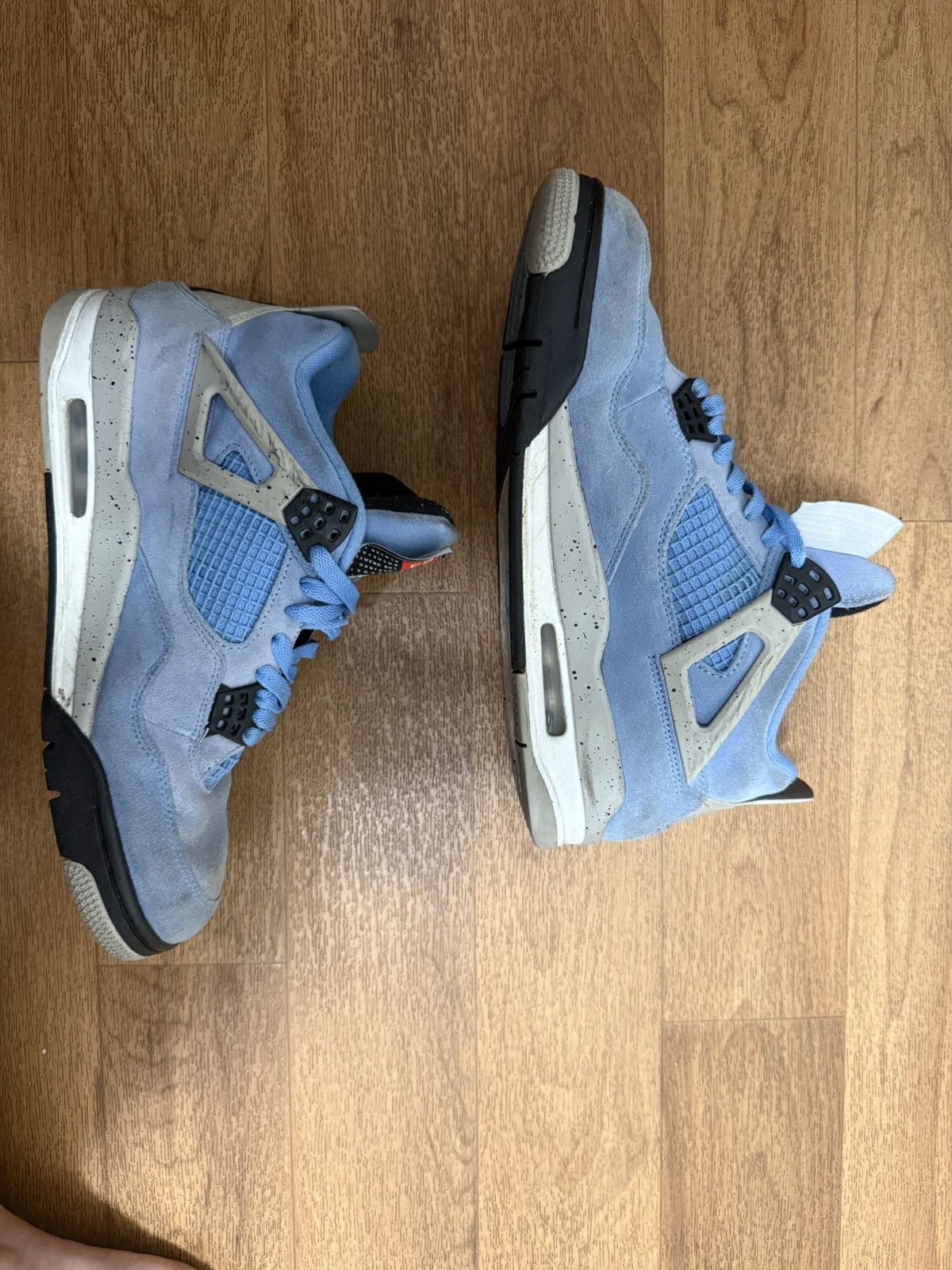 Jordan Brand Jordan 4 UNC Size US 10 / EU 43 - 2 Thumbnail