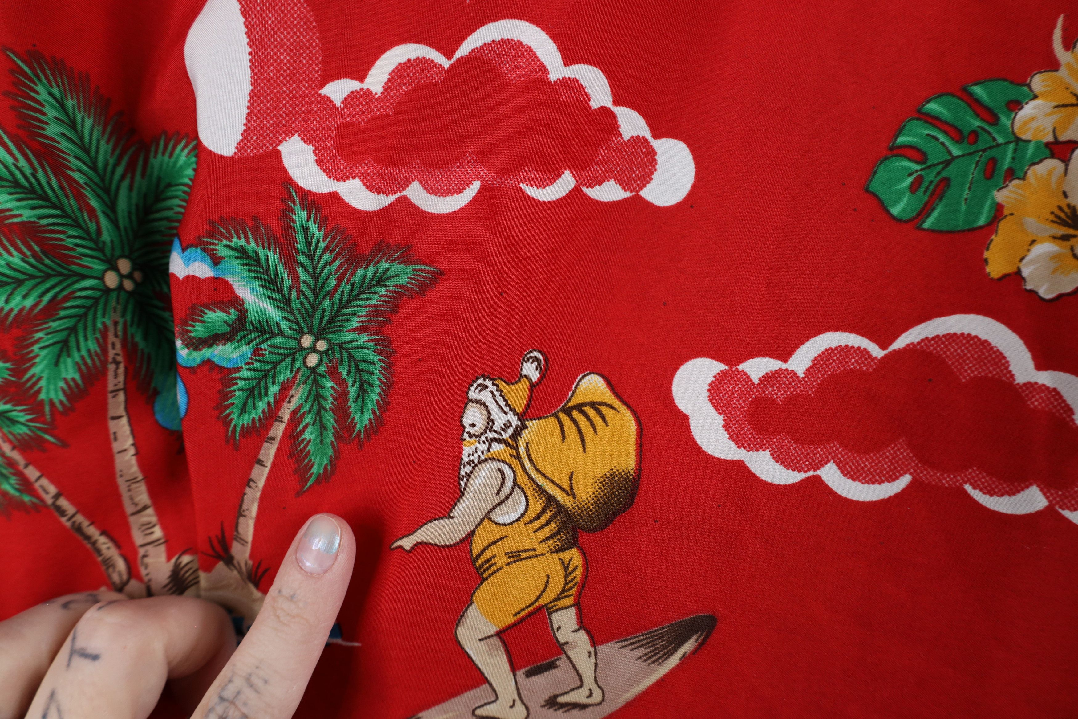Vintage Vintage 90s Streetwear Claus Surfing Hawaiian Button Shirt Size US XL / EU 56 / 4 - 12 Thumbnail