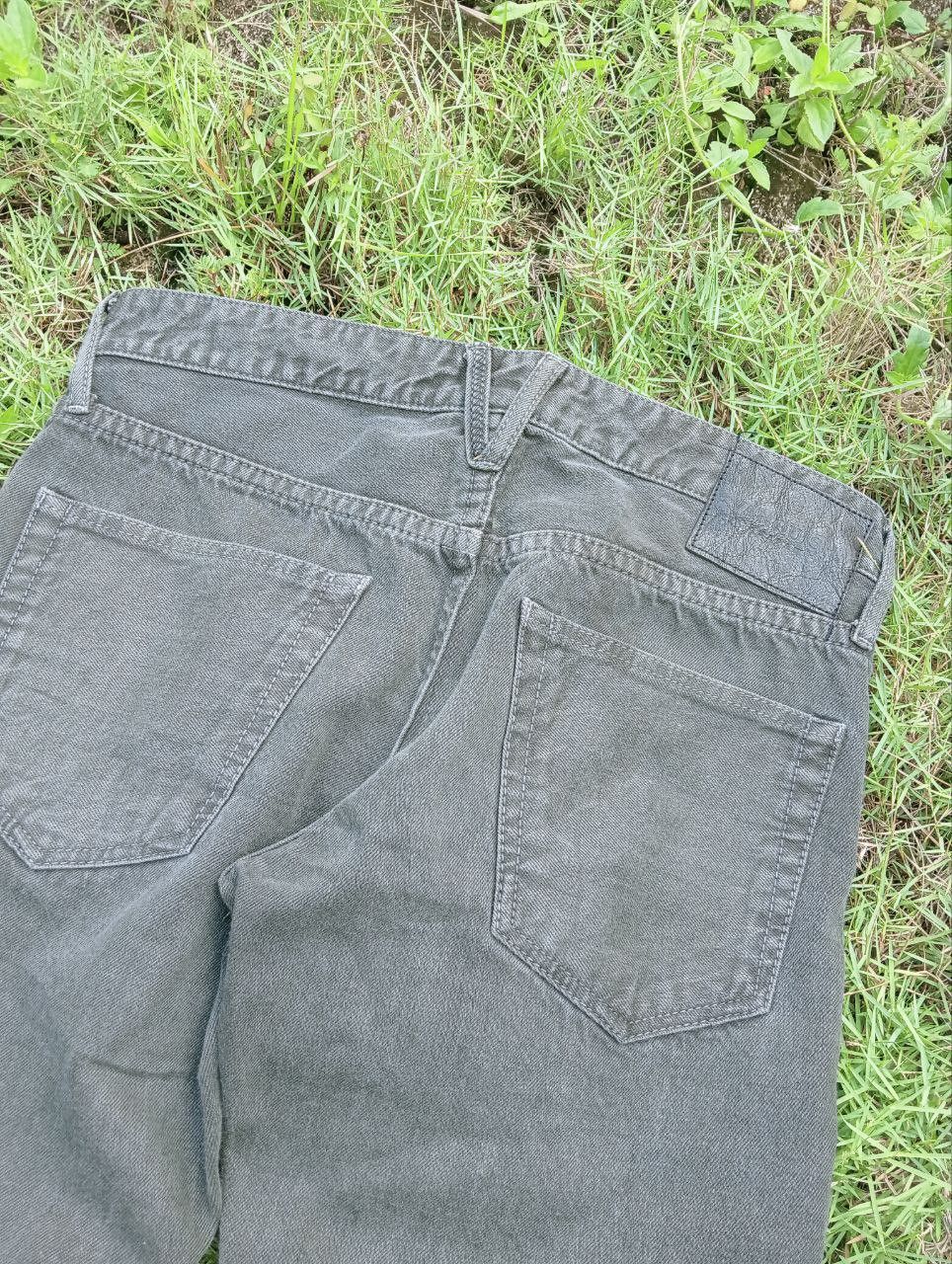 Vanquish VANQUISH JAPAN USED LOOK STUDDED JEANS Size US 32 / EU 48 - 12 Thumbnail