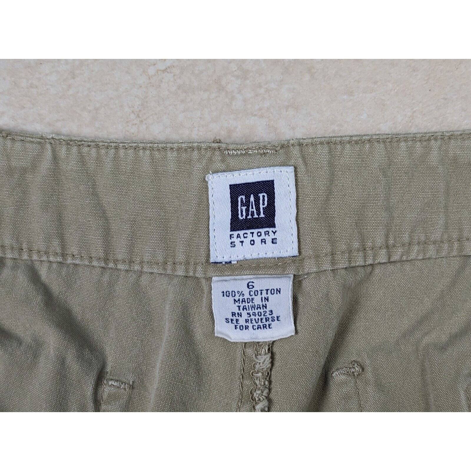 Gap Vtg Gap Factory Store Tan Khaki Bermuda Shorts Size 6 Cotton Size 28" / US 6 / IT 42 - 3 Thumbnail