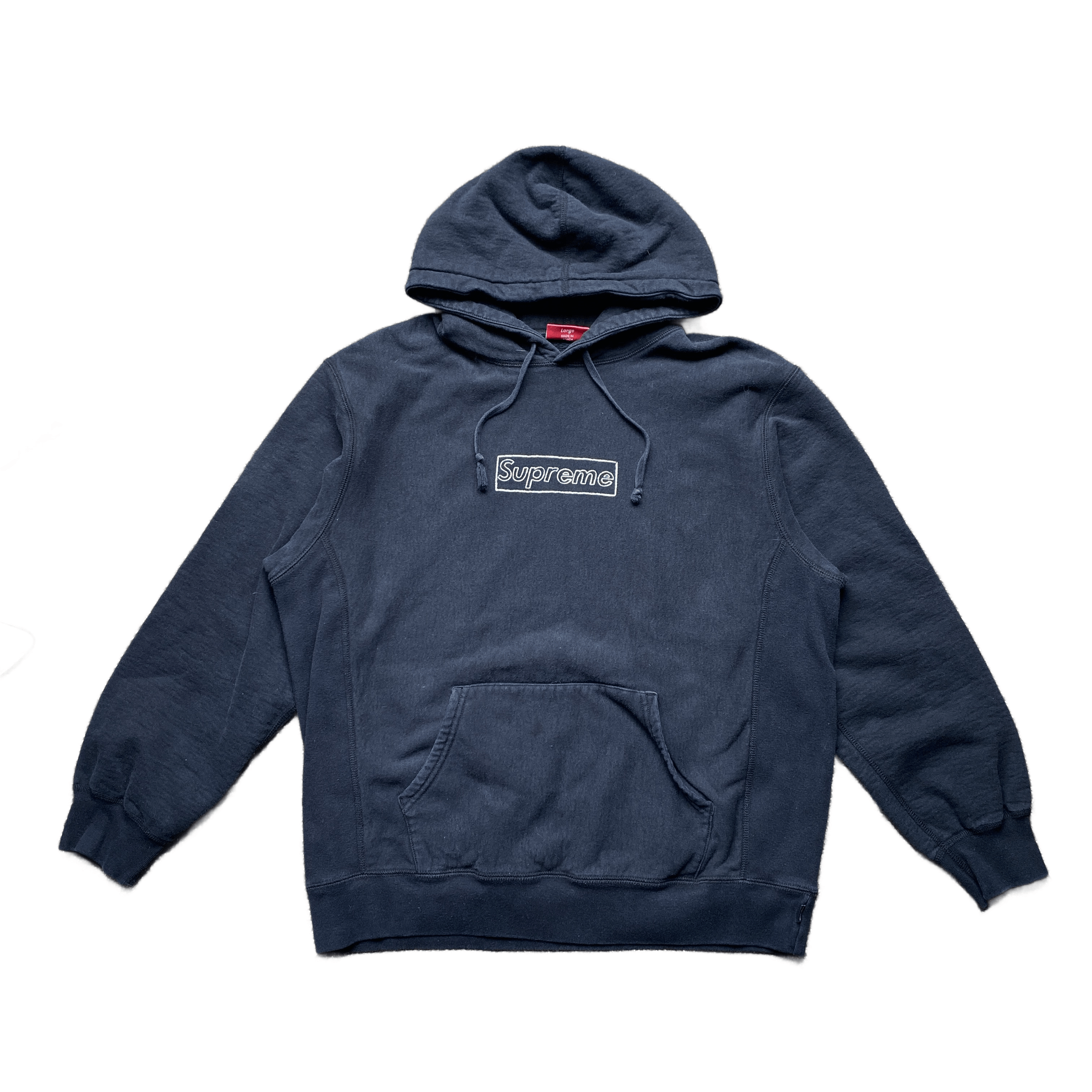 本日限定supreme kaws コラボボックスロゴパーカー Supreme - KAWS Chalk Logo Hooded Sweatshirt - UG.SHAFT