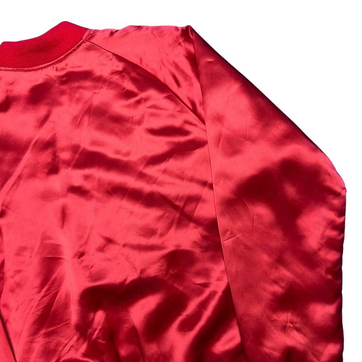 Chevrolet × Vintage 80s Chevrolet Corvette Embroidered Red Satin Bomber Jacket Size US L / EU 52-54 / 3 - 20 Thumbnail