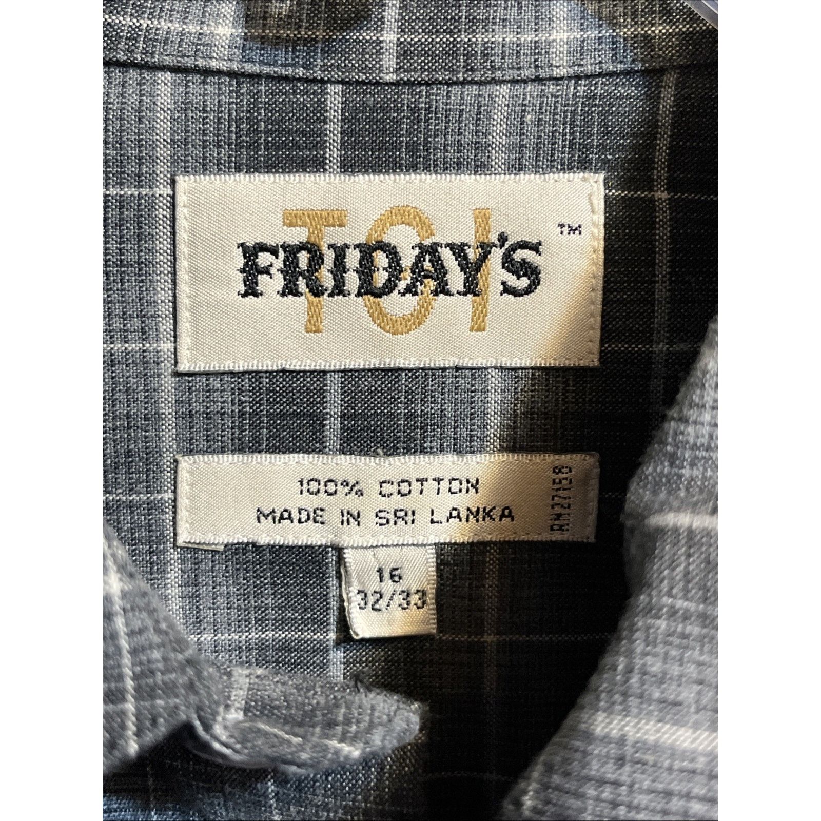 Other TGI Fridays Button Up Shirt Men’s 16 32/33 Gray Plaid Cotton Size US L / EU 52-54 / 3 - 3 Thumbnail