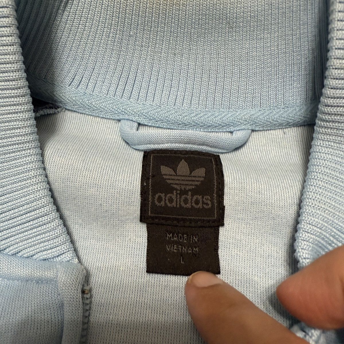 Adidas Vintage Adidas France 2004 Team Track Jacket Men's L blue Size US L / EU 52-54 / 3 - 7 Thumbnail