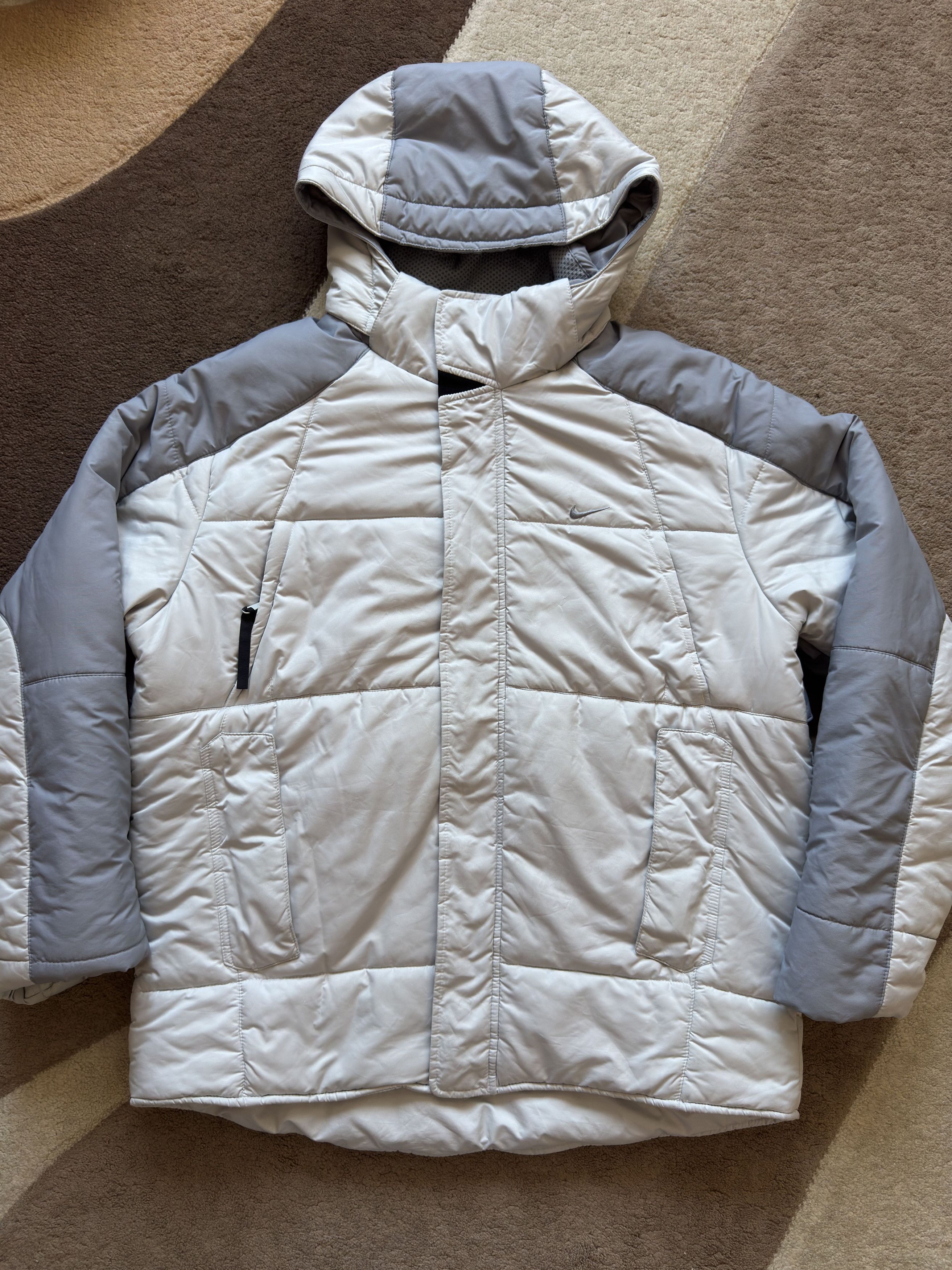 Nike Vintage Rare Nike Puffer 2000s Cool White Grey Hooded Size US M / EU 48-50 / 2 - 1 Thumbnail