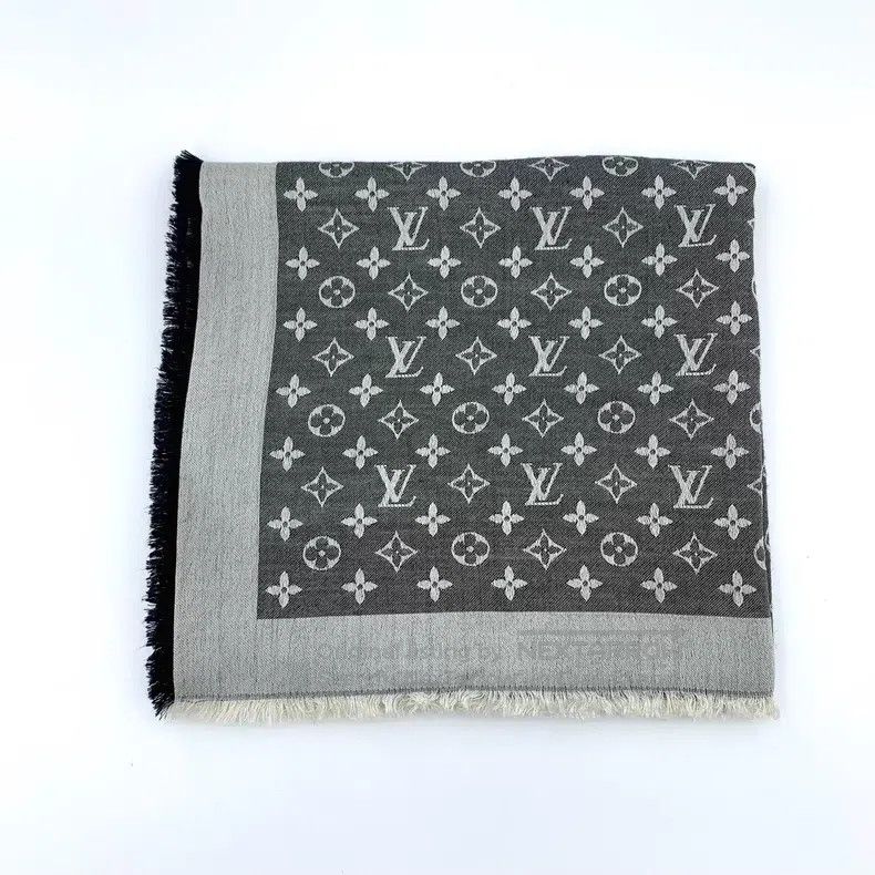 Louis Vuitton Dark grey logo presbyopic full print mulberr