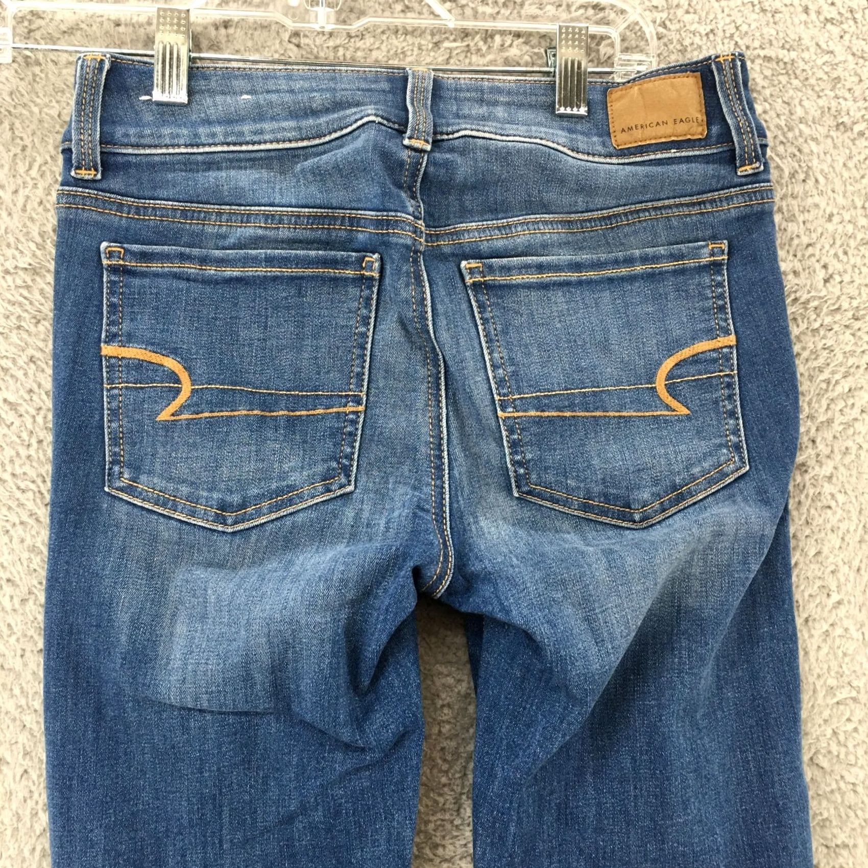 American Eagle Outfitters American Eagle Outfitters Jeans Womens 4 Blue Denim Mid Waisted Zip Fly Pockets Straight Jeans Size 27" / US 4 / IT 40 - 6 Thumbnail