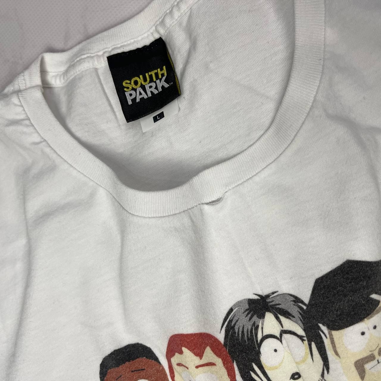 Vintage Vintage South Park 1998 T-Shirt all heroes Size L White Size US L / EU 52-54 / 3 - 12 Thumbnail