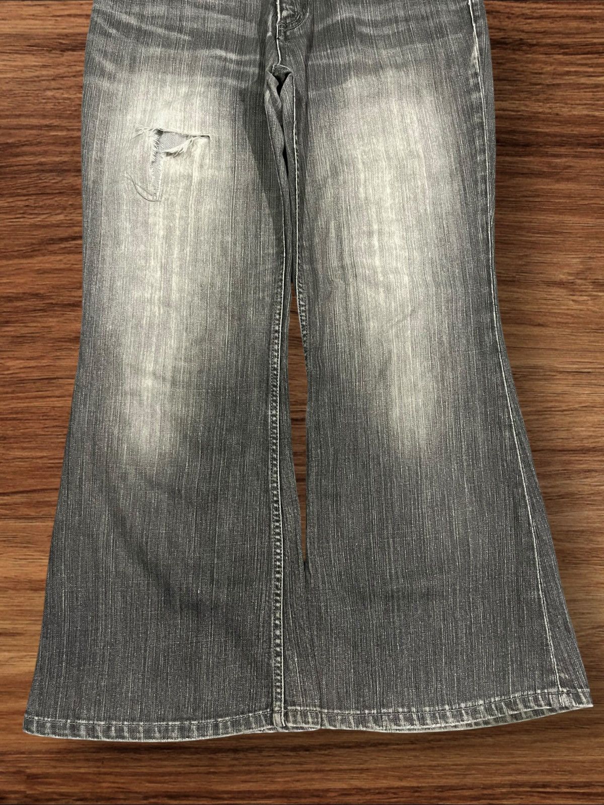 Japanese Brand Vintage Japanese Brand Artisan Contre Distressed Flare Jeans Size US 30 / EU 46 - 9 Thumbnail