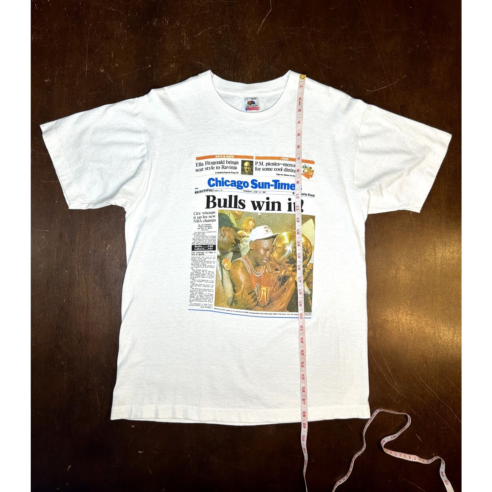 NBA 1991 NBA Chicago Bulls Michael Jordan Newspaper Print Shirt Size US L / EU 52-54 / 3 - 6 Thumbnail