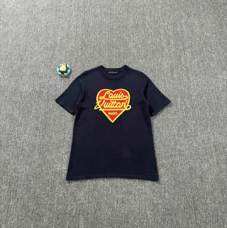 Louis Vuitton Louis Vuitton Cotton Navy Blue Men’s T-Shirt 0089 Size US L / EU 52-54 / 3 - 1 Thumbnail
