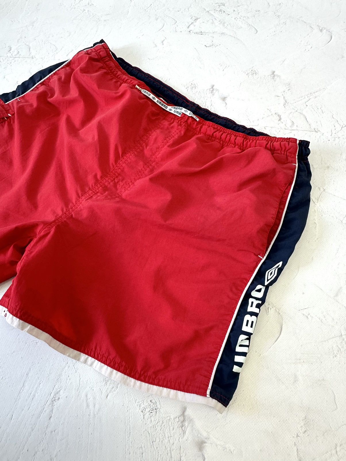 Umbro × Vintage Y2K Vintage Umbro Nylon Shorts Size US 32 / EU 48 - 3 Thumbnail