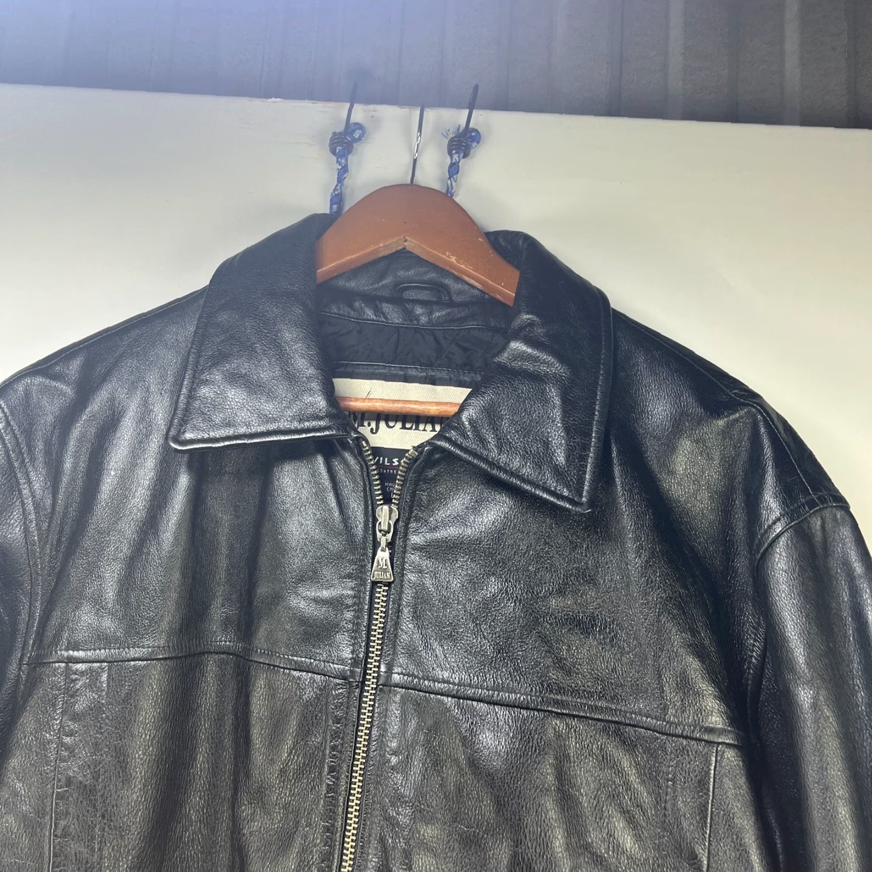 Vintage VINTAGE Wilsons Leather Julian Jacket Black L Mens Bomber Jacket 90s Outdoor Fleece Zip Size US L / EU 52-54 / 3 - 2 Thumbnail