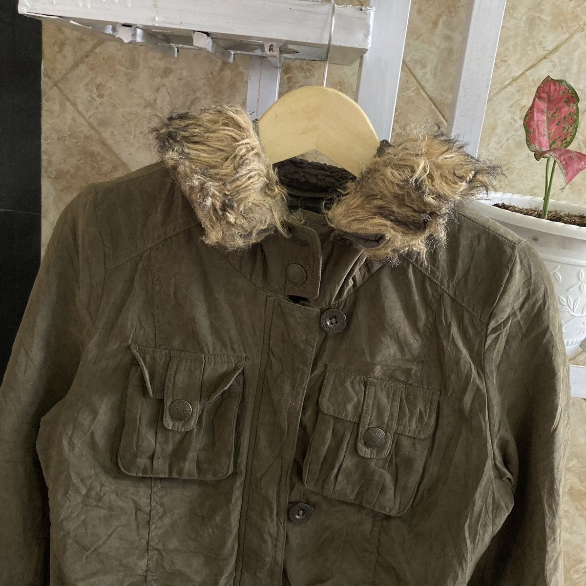 Le Grande Bleu (L.G.B.) SILVER MOON - Bondage Bono Fur Apocalypse Cargo Vkei Jacket Size US M / EU 48-50 / 2 - 3 Thumbnail