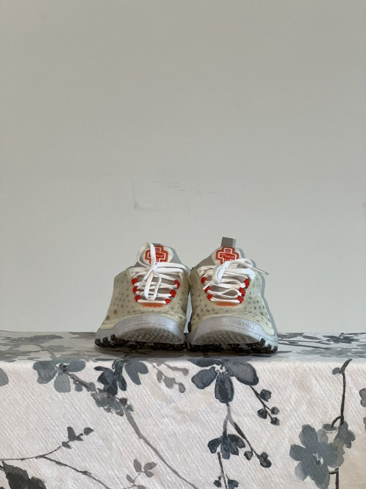 Nike Nike Free Trail 5.0 Cream Orange Size US 9 / EU 42 - 3 Thumbnail