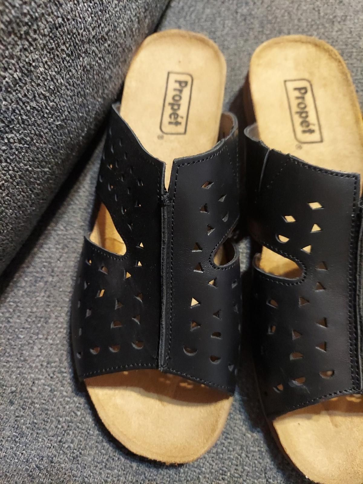 Other Propet Fionna Women’s Black Leather Sandals Size 10 W Size US 10 / IT 40 - 4 Thumbnail