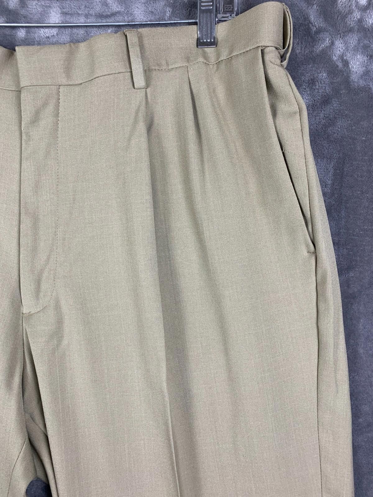 Haggar Haggar Khaki Mens 40/32 Premium Comfort Classic Fit Flat 281 Size US 40 / EU 56 - 3 Thumbnail
