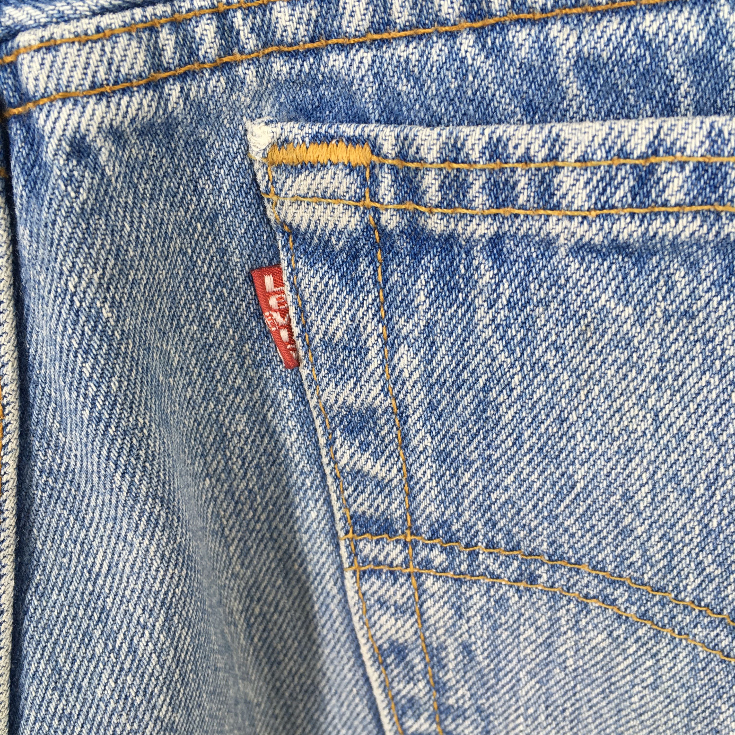 Levi's Size 31x30 Vintage 90s Levi's 501 Faded Blue Jeans S1296 Size US 31 - 12 Thumbnail