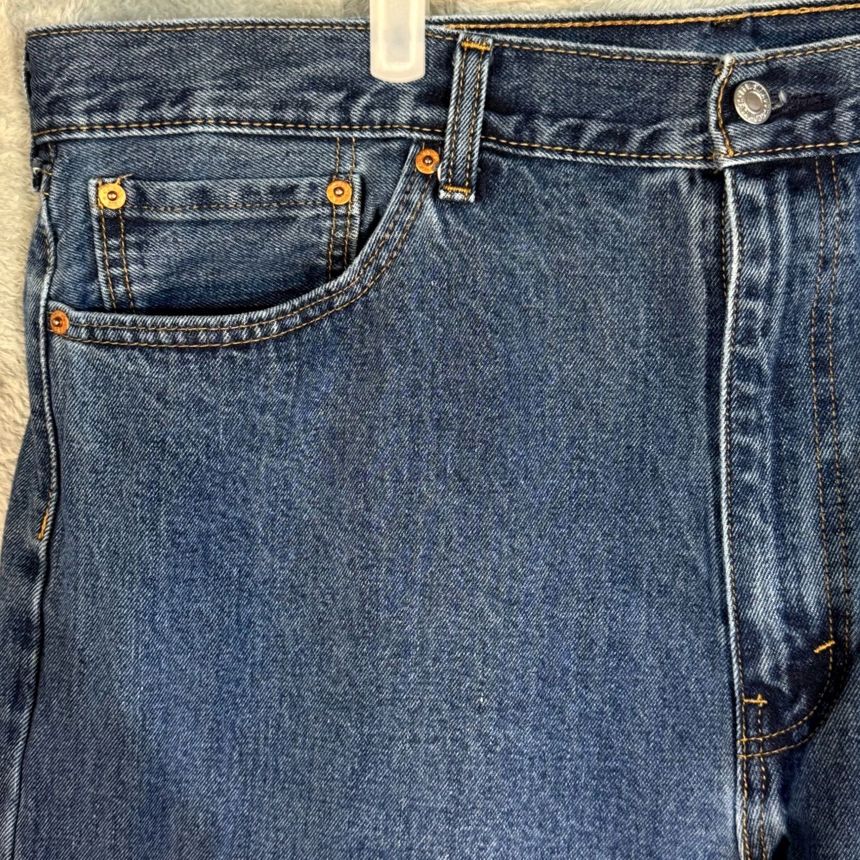 Levi's Levi’s 505 Jeans Men’s 42x32 Blue Denim Mid-Rise Straight Jeans 42 x 32 Regular Fit Modern USA Outdoor Denim Blue Levi’s 505 Mens Jeans Size US 42 / EU 58 - 3 Thumbnail