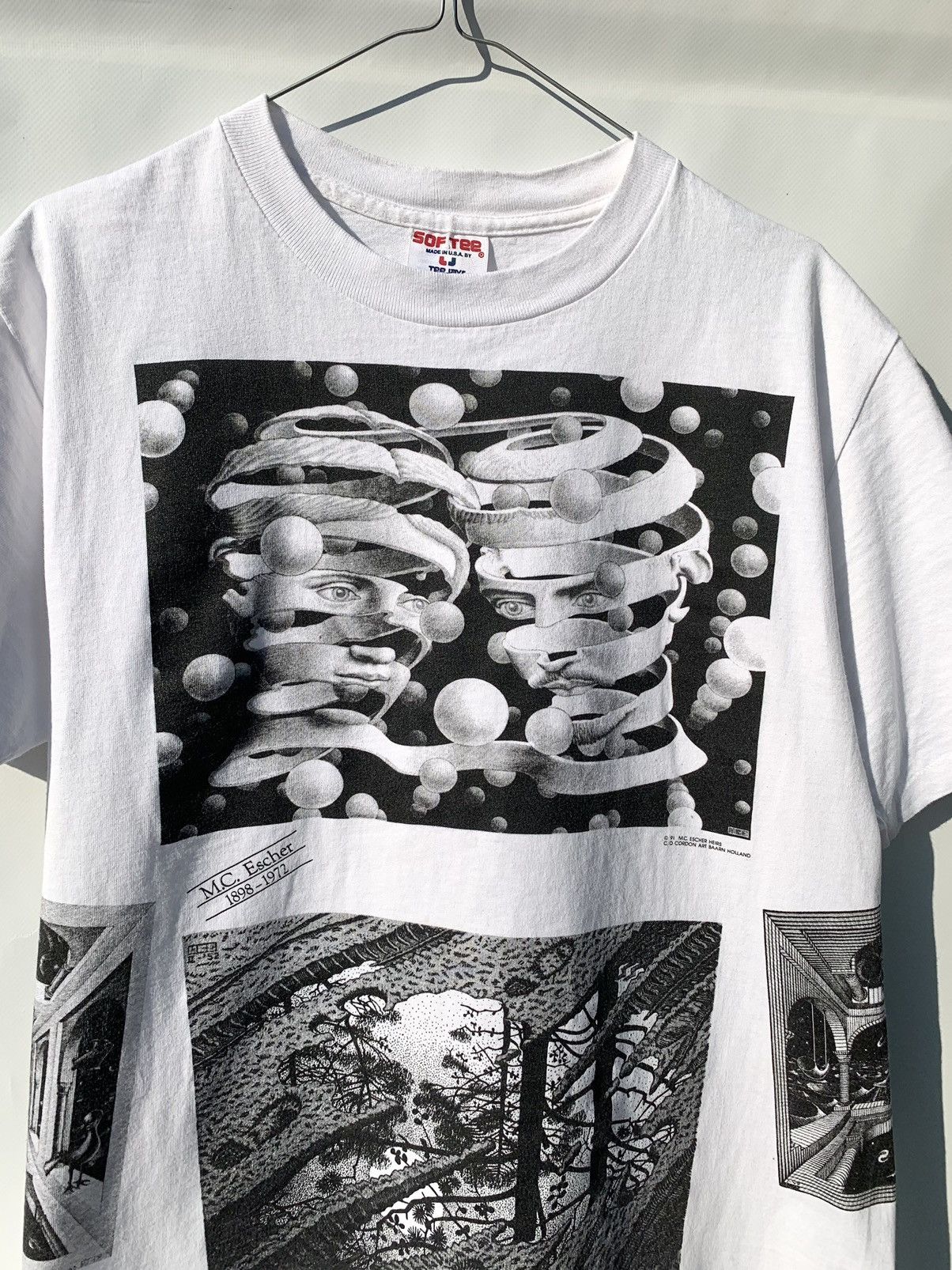 Vintage 1991 Vintage MC Escher All Over Print Tee 90s Size US L / EU 52-54 / 3 - 6 Thumbnail