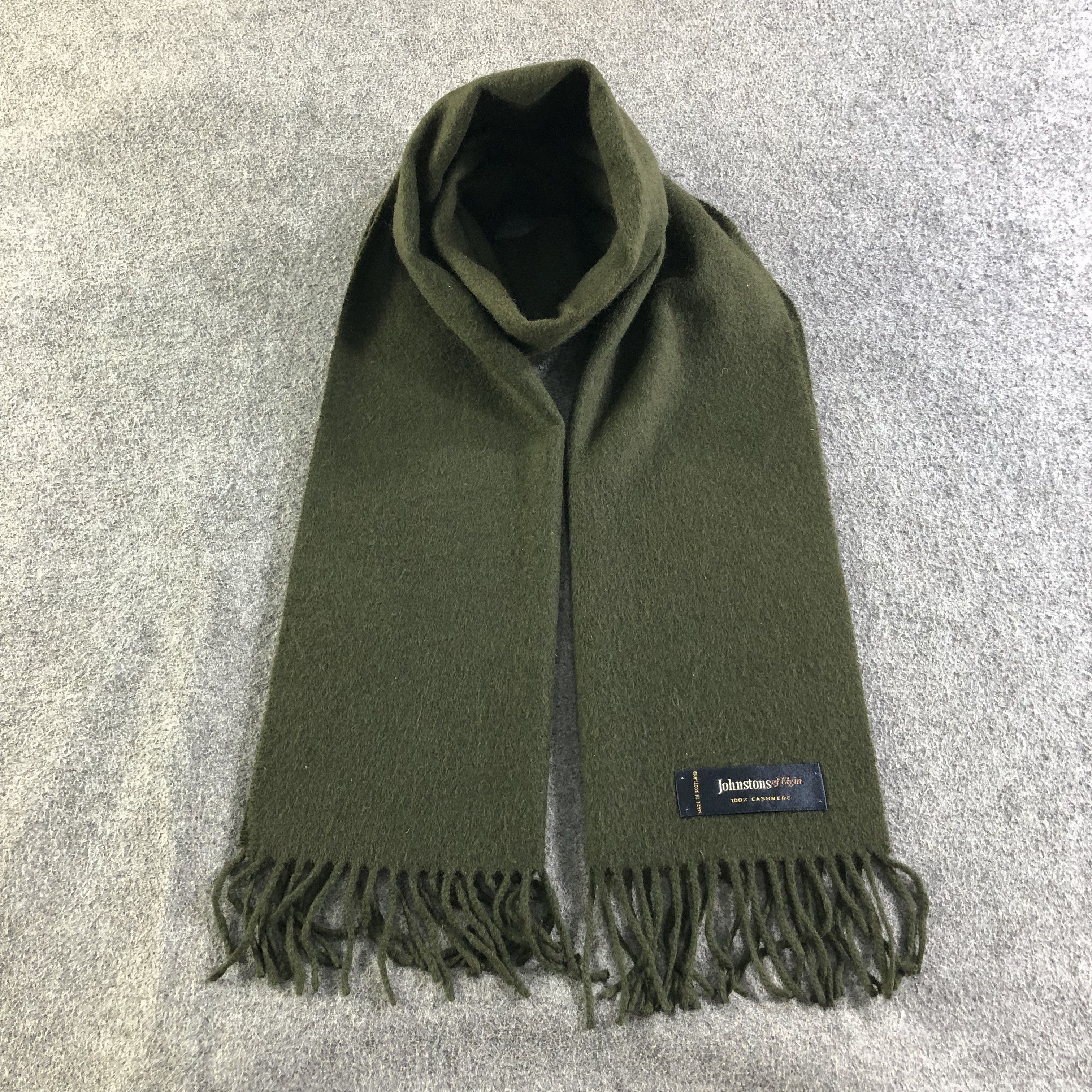 Johnstons Of Elgin Johnstons Of Elgin Cashmere Scarf Muffler V1962 Size ONE SIZE - 1 Thumbnail