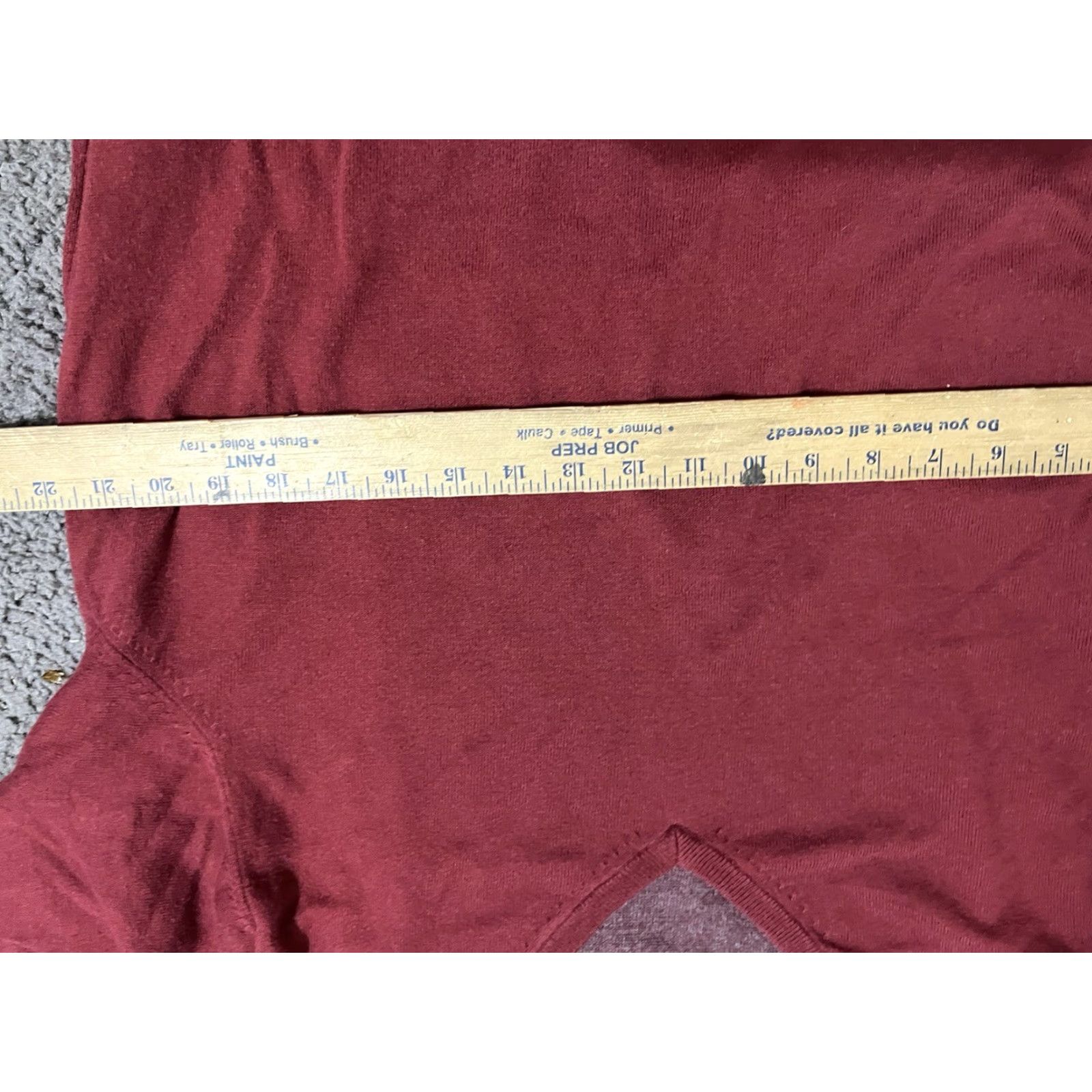 Izod IZOD Sweater Shirt Pullover V-Neck Long Sleeve XL Red Men's Knit Logo 90s Classic Golf v-neck pullover sweater (XL Red) Mens Size US XL / EU 56 / 4 - 4 Thumbnail