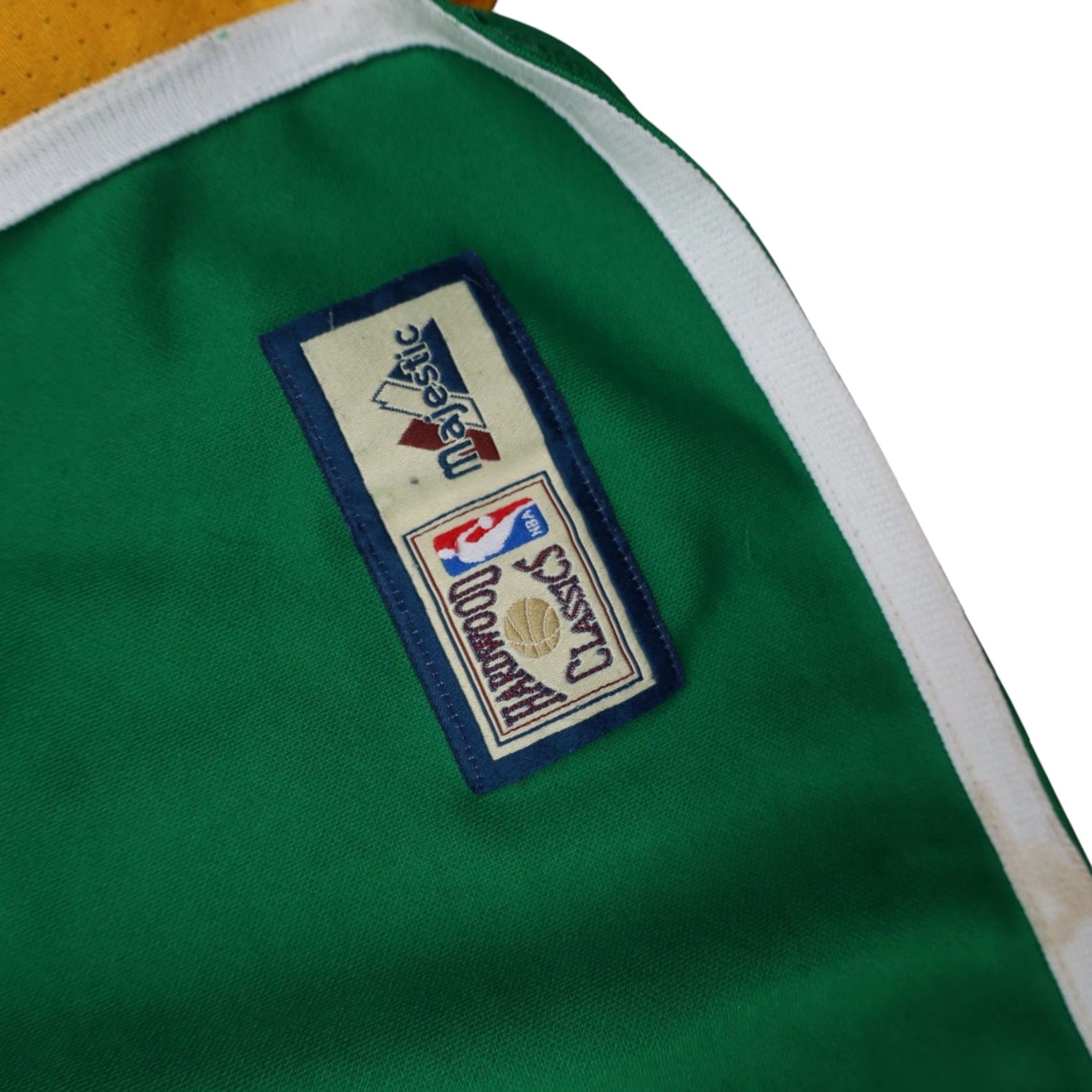 Vintage VINTAGE Majestic Hardwood Classics Boston Celtics Jersey Tank Mens Medium Green Celtics Men's Tank Max 9/10 Size US M / EU 48-50 / 2 - 4 Thumbnail