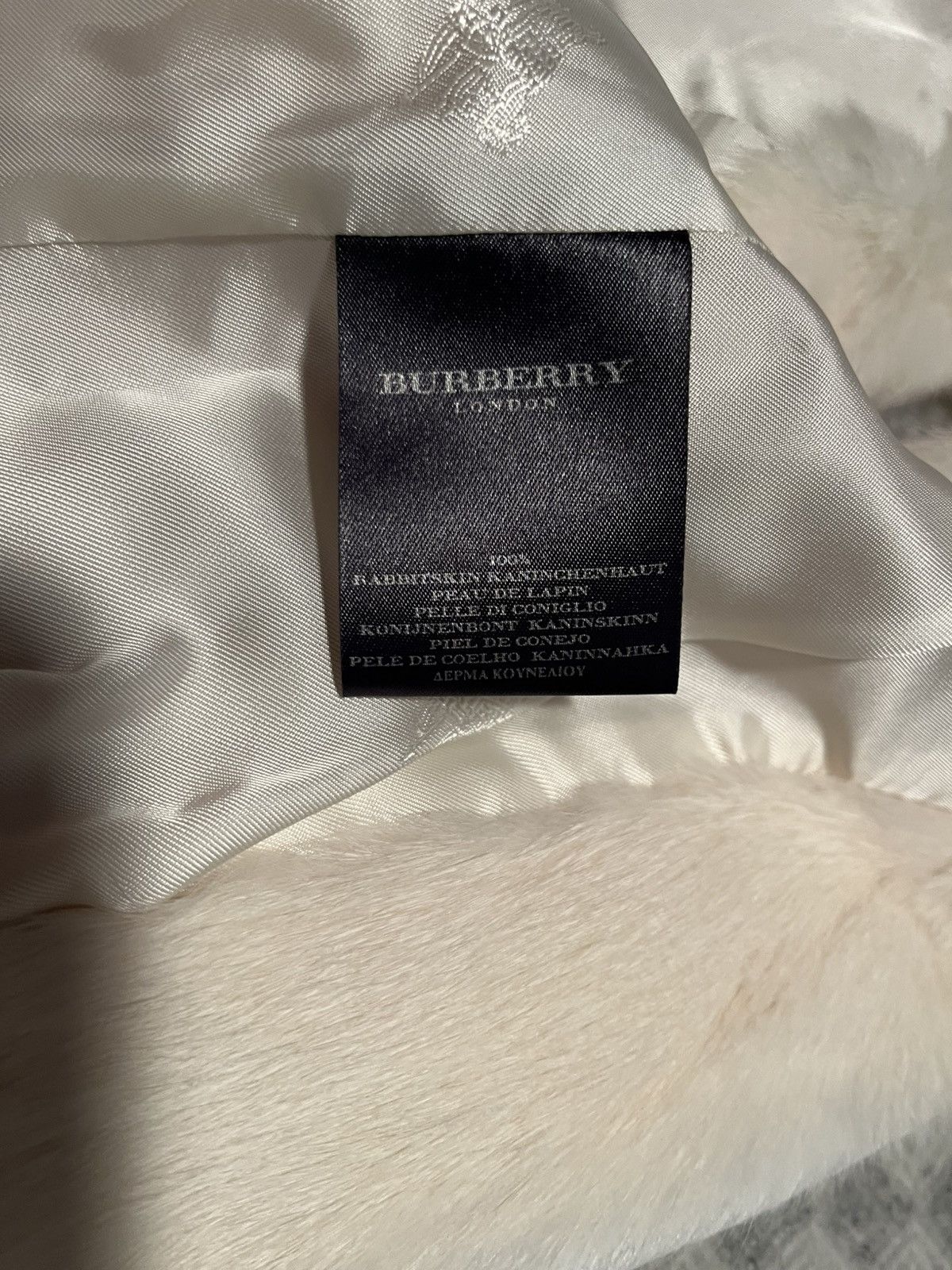 Burberry Burberry Real Rabbit Fur Vest Size S / US 4 / IT 40 - 5 Thumbnail