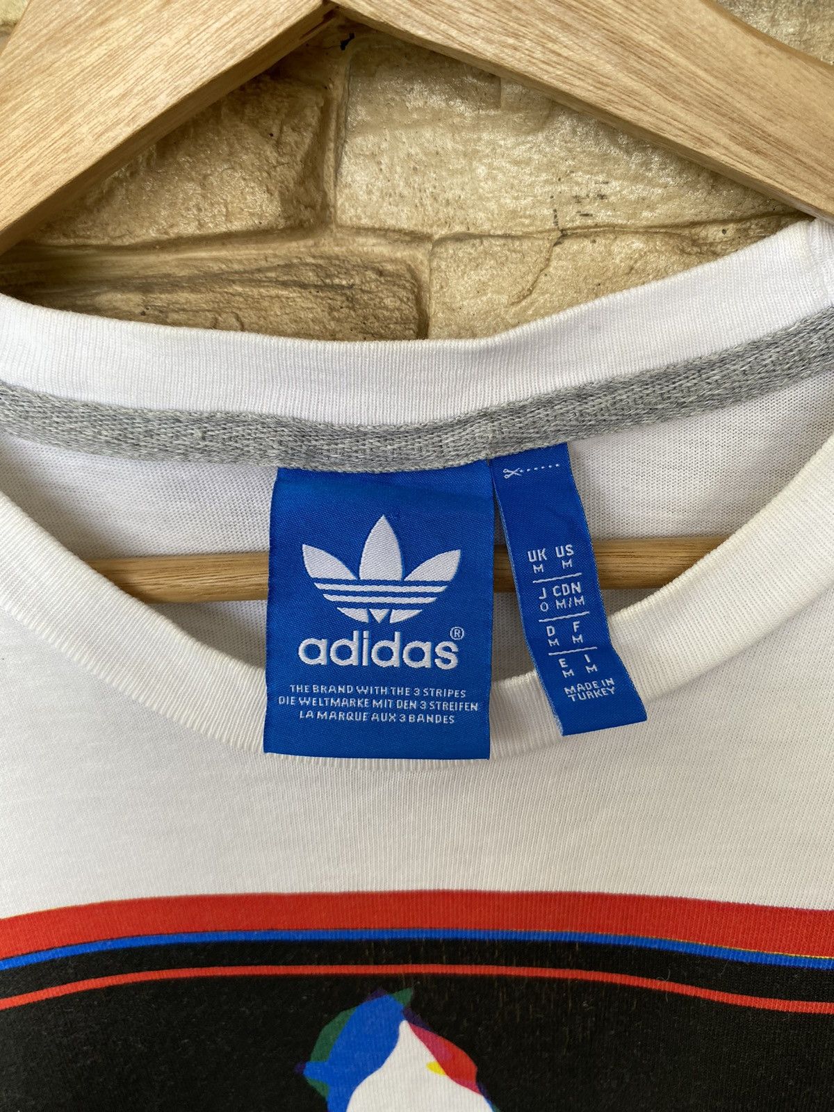 Adidas Adidas Box Logo Tees Size US L / EU 52-54 / 3 - 6 Thumbnail