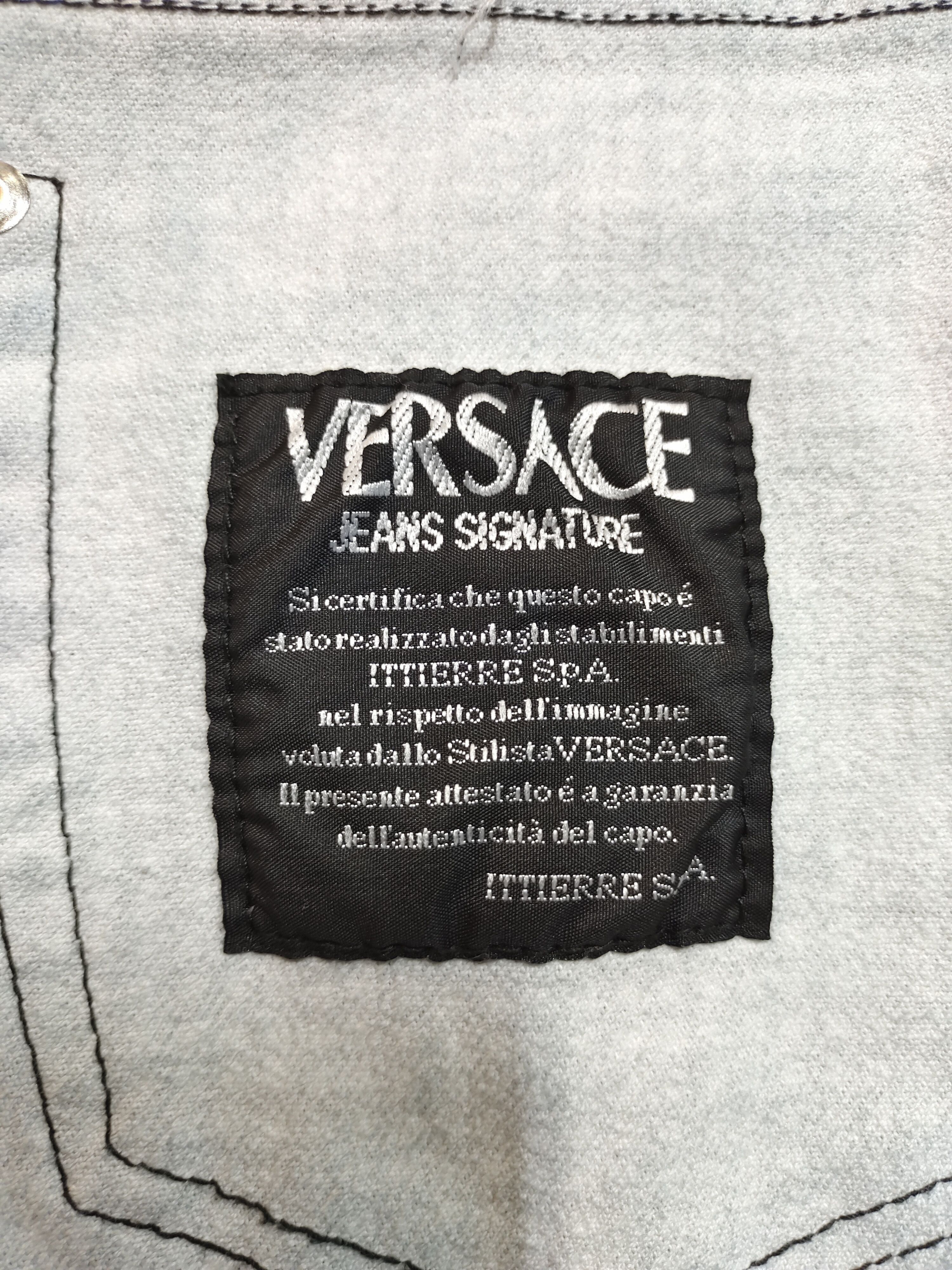 Versace VERSACE JEAN SIGNATURE BLACK AND WHITE MADE IN ITALY Size US 30 / EU 46 - 11 Thumbnail