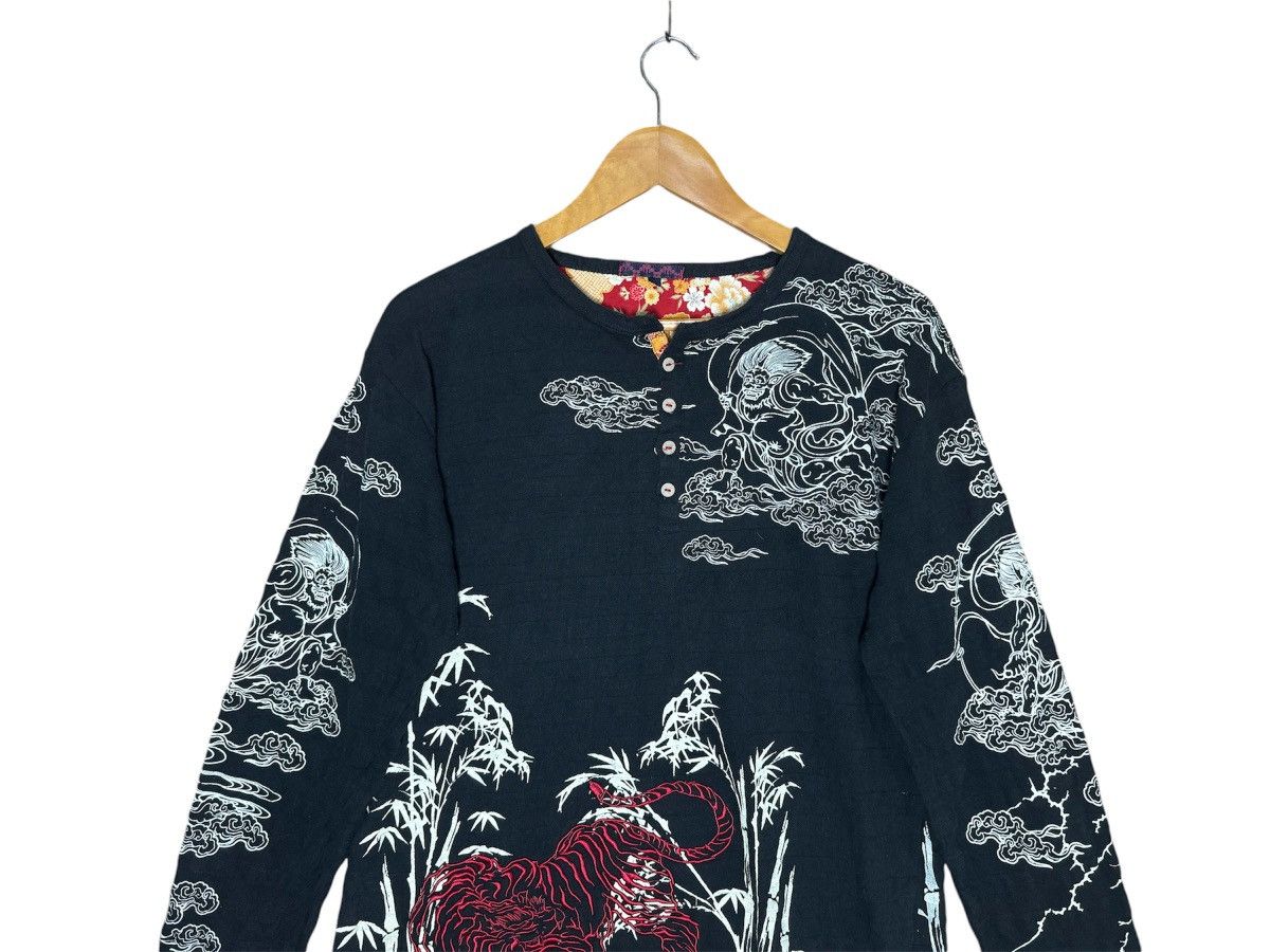 Japanese Brand × Vintage Japanese Tiger Embroidery Fujin Raijin Sukajan Shirt Size US L / EU 52-54 / 3 - 4 Thumbnail