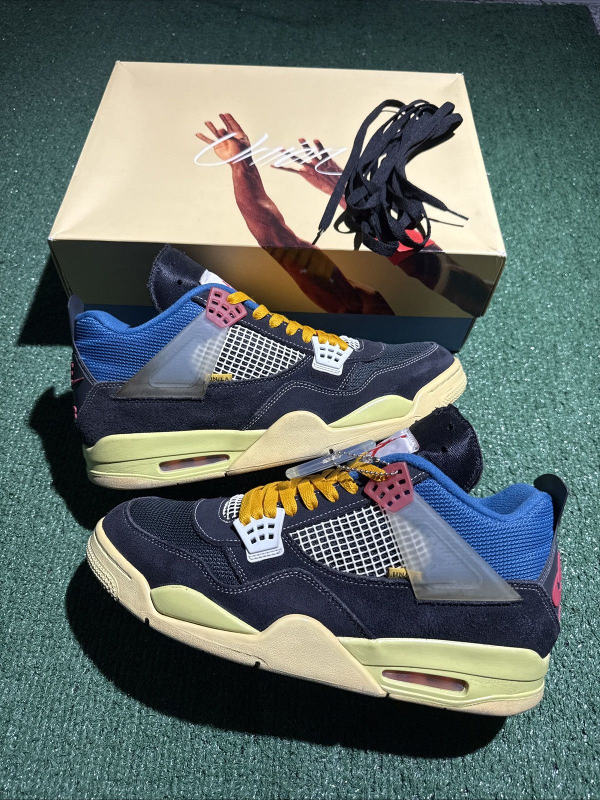 Jordan 4 Retro Union LA Mid Off Noir