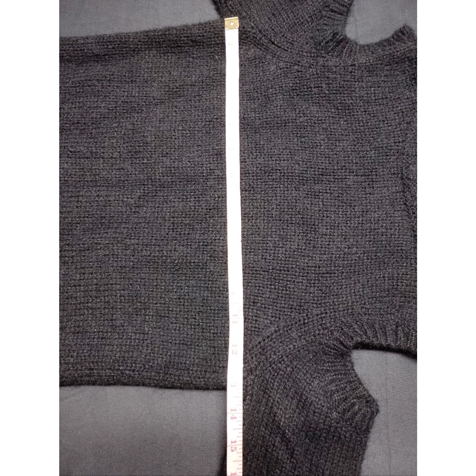 Express Express Black Cold-Shoulder Turtleneck Half Sleeve Sweater Size S / US 4 / IT 40 - 3 Thumbnail