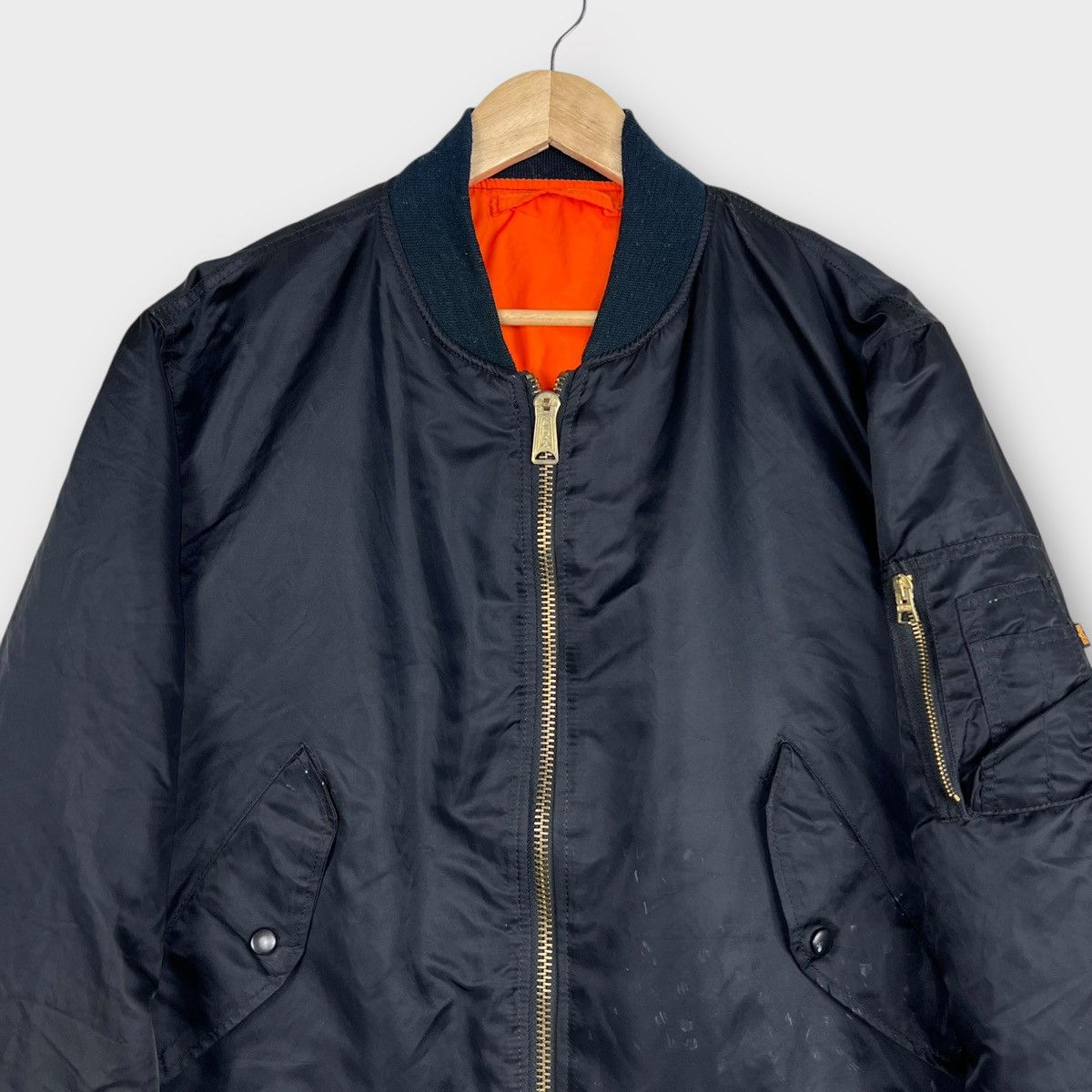 Alpha Industries Alpha Ma1 pain splash Reversible bomber Jacket Size US L / EU 52-54 / 3 - 5 Thumbnail