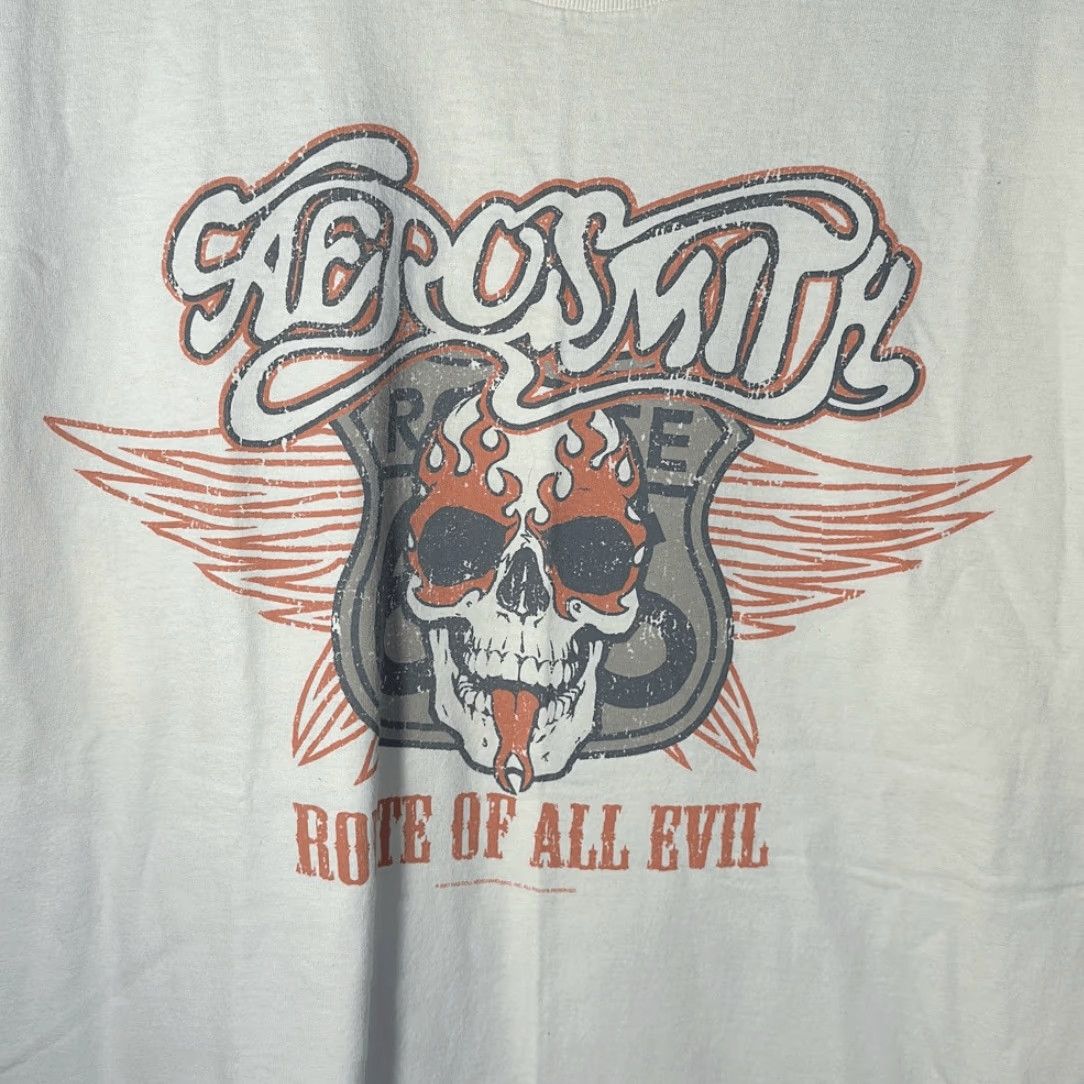 Aerosmith VINTAGE 2007 Aerosmith Concert Tour T Shirt XL Cream Skull Men XL Tee Route All Evil Skull Shirt Size US XL / EU 56 / 4 - 2 Thumbnail