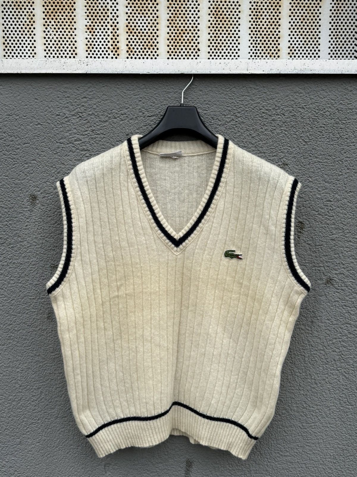 Pre-owned Lacoste Vintage Chemise  Wool Vest In White